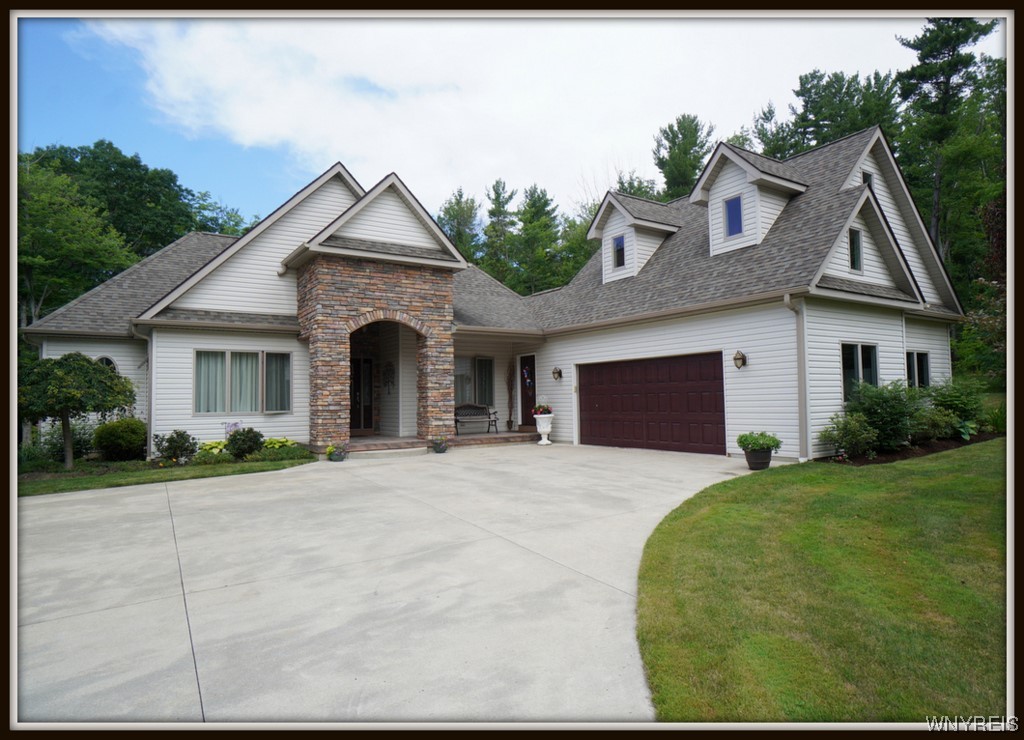 7400 Chestnut Ridge Road Boston, NY 14127 - Photo 1 of 1 Gallery Image 1