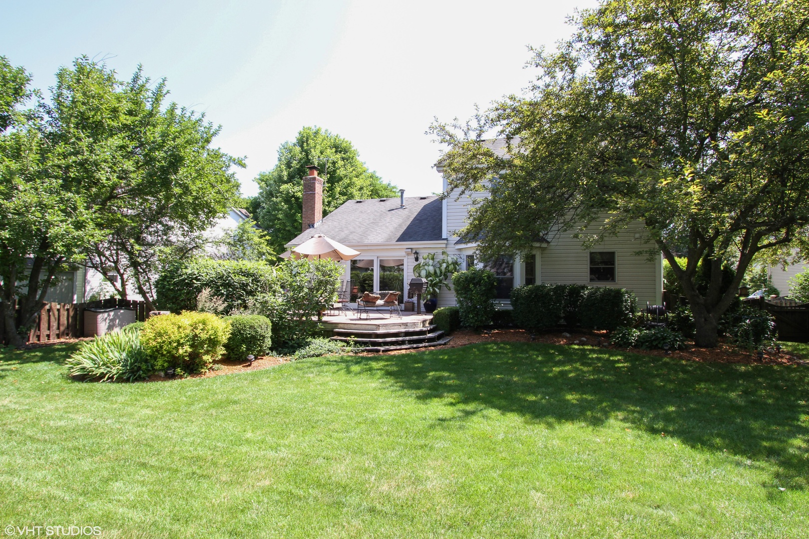 242 Foxmoor Road Fox River Grove, IL 60021 - Photo 14 of 17