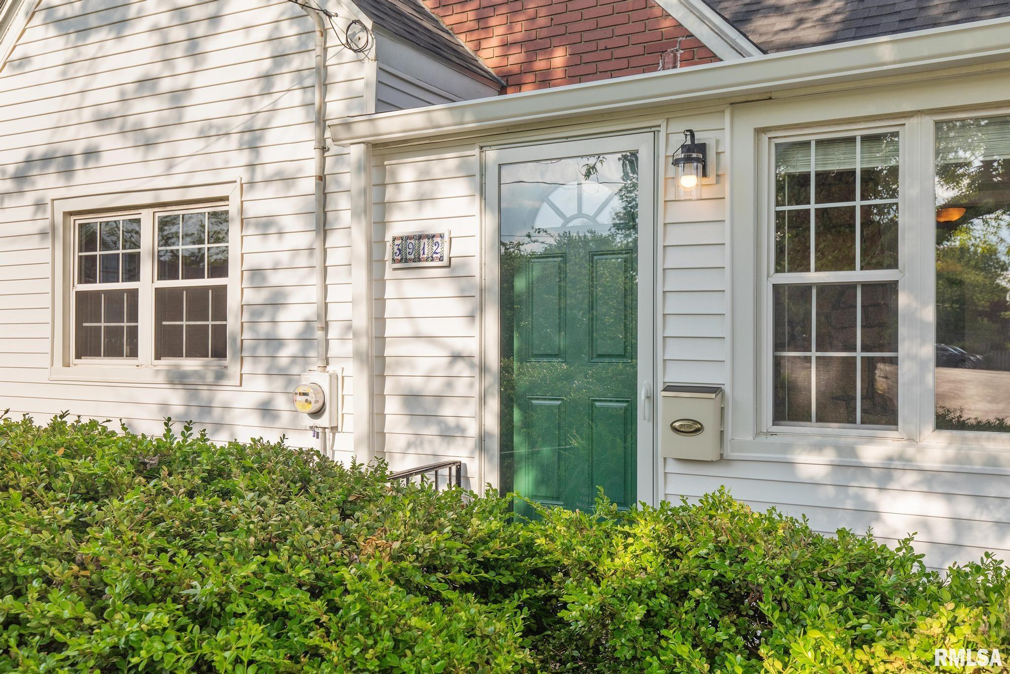 3912 North Prospect Road Peoria, IL 61603 - Photo 3 of 43 Gallery Image 3