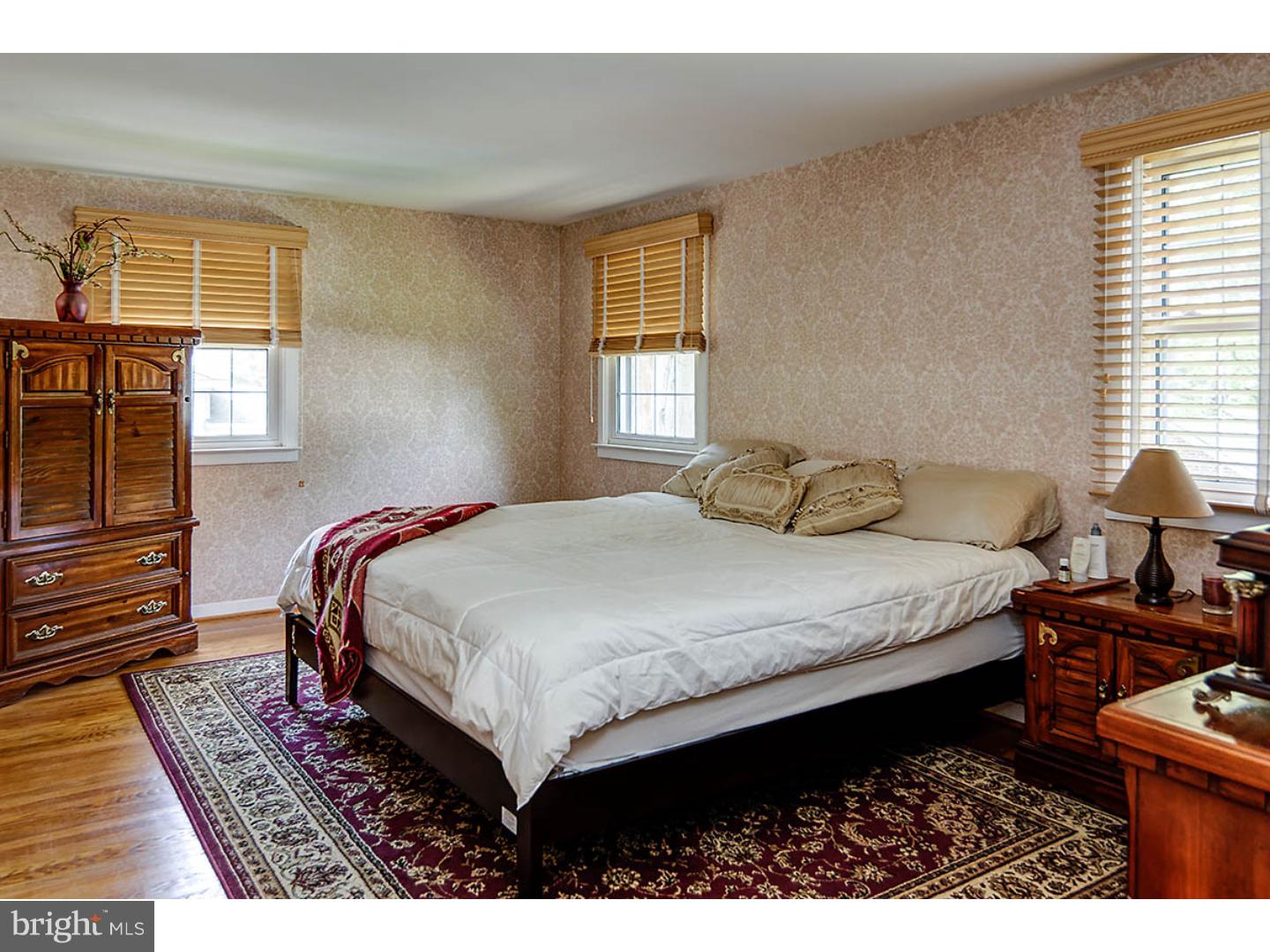 225 Hopkins Road Haddon Township, NJ 08033 - Photo 15 of 25 Gallery Image 15