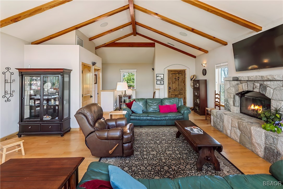 26855 Inyo Court Lake Arrowhead, CA 92352 - Photo 14 of 36