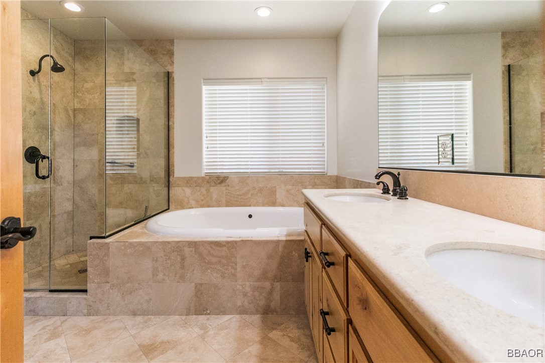 26855 Inyo Court Lake Arrowhead, CA 92352 - Photo 21 of 36