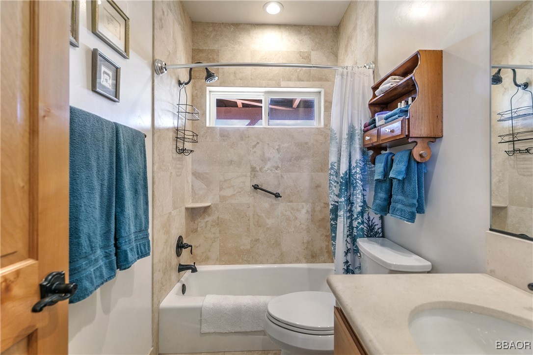 26855 Inyo Court Lake Arrowhead, CA 92352 - Photo 27 of 36 2nd Full Bathroom