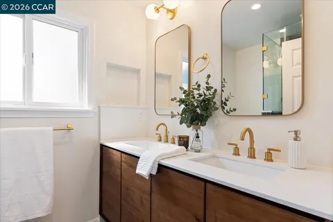 $835,000 | 141 Del Mar Drive, Salinas, CA 93901