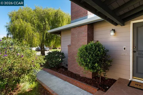 $835,000 | 141 Del Mar Drive, Salinas, CA 93901