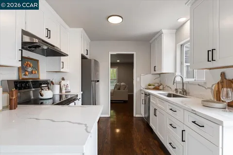 $835,000 | 141 Del Mar Drive, Salinas, CA 93901