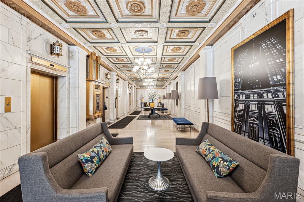 314 North Broadway, Unit 806 St. Louis, MO 63102 - Photo 2 of 16