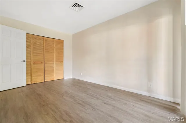 $79,900 | 9925 Bunker Hill Drive, Unit F, St. Louis, MO 63123