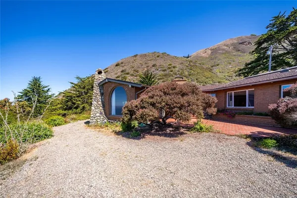 $4,500,000 | 18844 Cabrillo Highway, Cambria, CA 93452