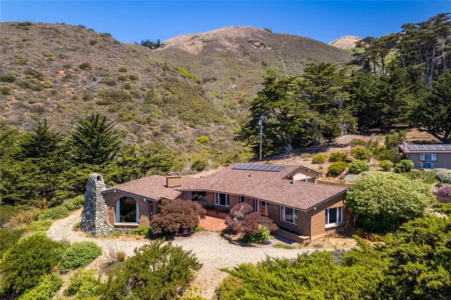 $4,500,000 | 18844 Cabrillo Highway, Cambria, CA 93452