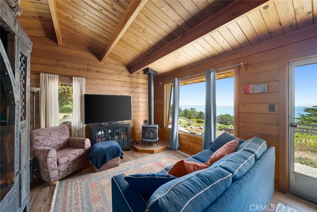 $4,500,000 | 18844 Cabrillo Highway, Cambria, CA 93452