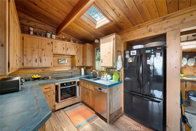 $4,500,000 | 18844 Cabrillo Highway, Cambria, CA 93452