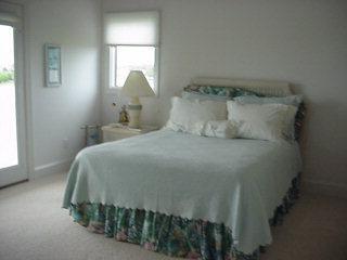 116 Bogue Court Emerald Isle, NC 28594 - Photo 11 of 13 Listing Photo