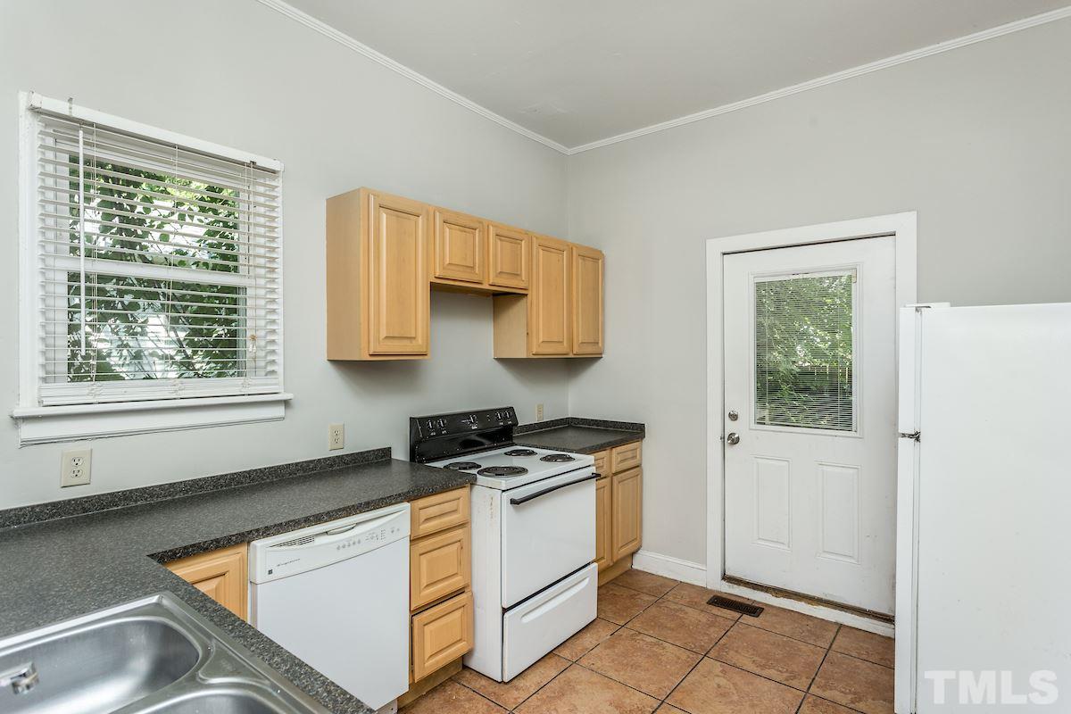 1121 Boyer Street Raleigh, NC 27610 - Photo 11 of 22 Gallery Image 11