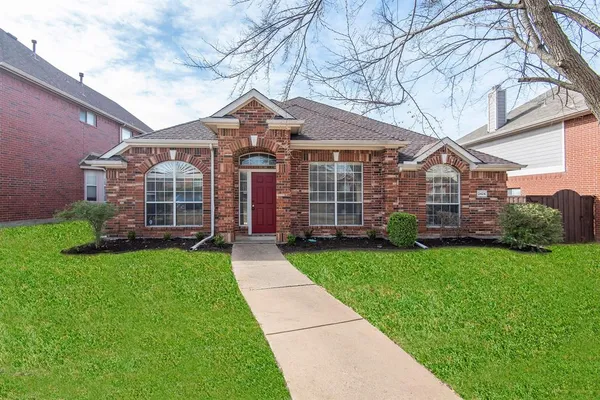 $2,595 | 2424 Cimmaron Drive, Plano, TX 75025