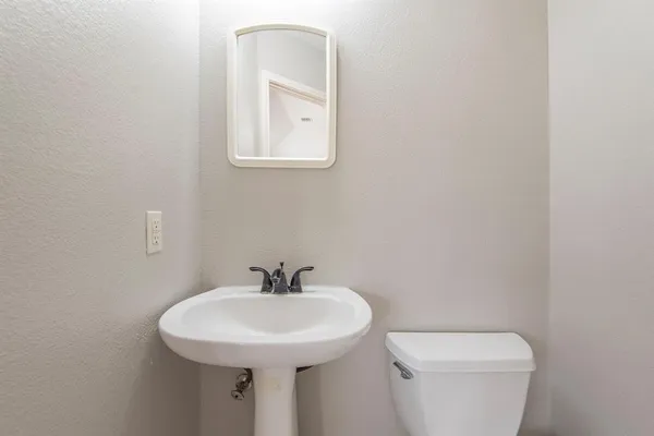 $2,595 | 2424 Cimmaron Drive, Plano, TX 75025