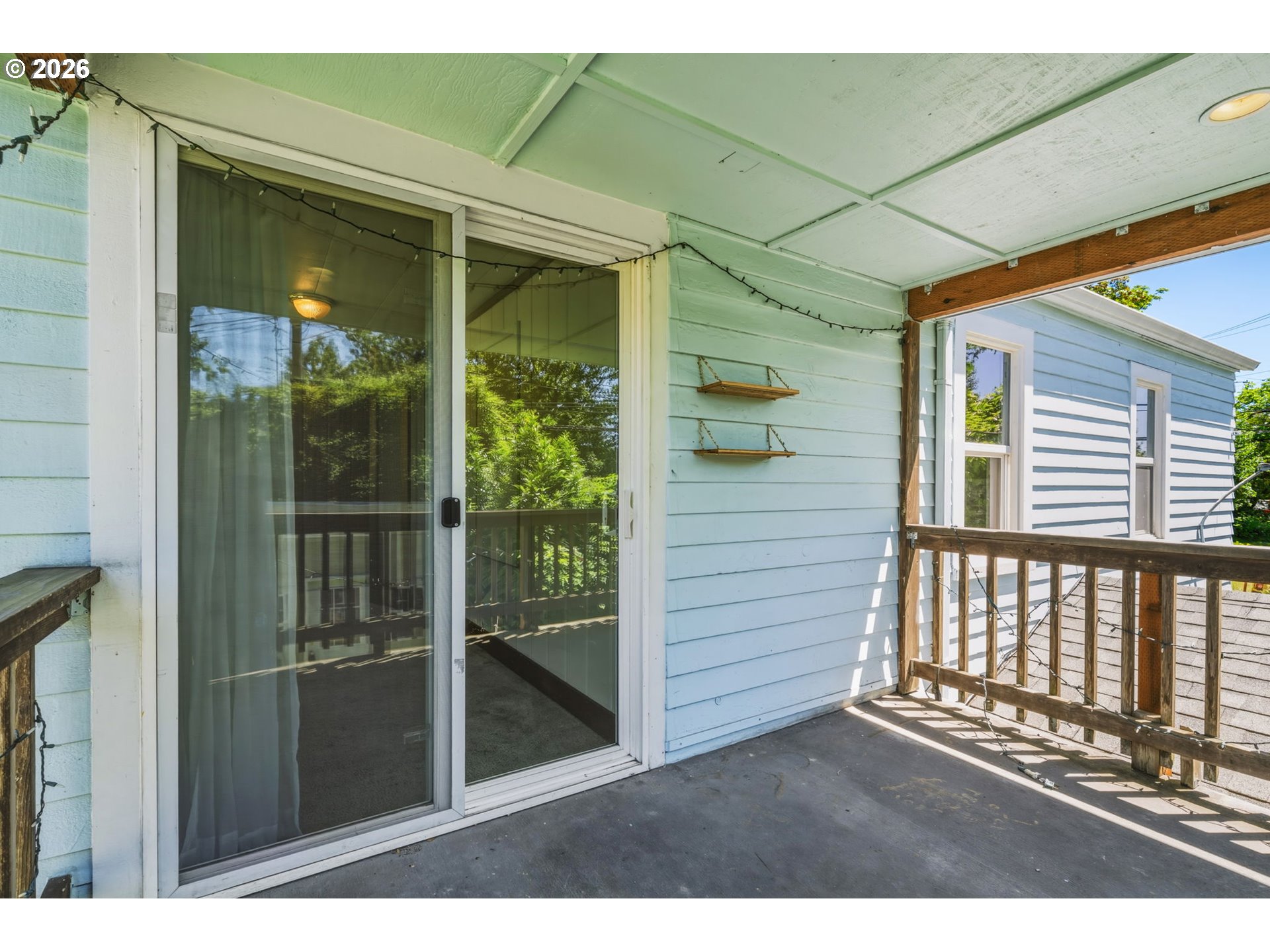 9540 Southwest Terwilliger Boulevard Portland, OR 97219 - Photo 31 of 44