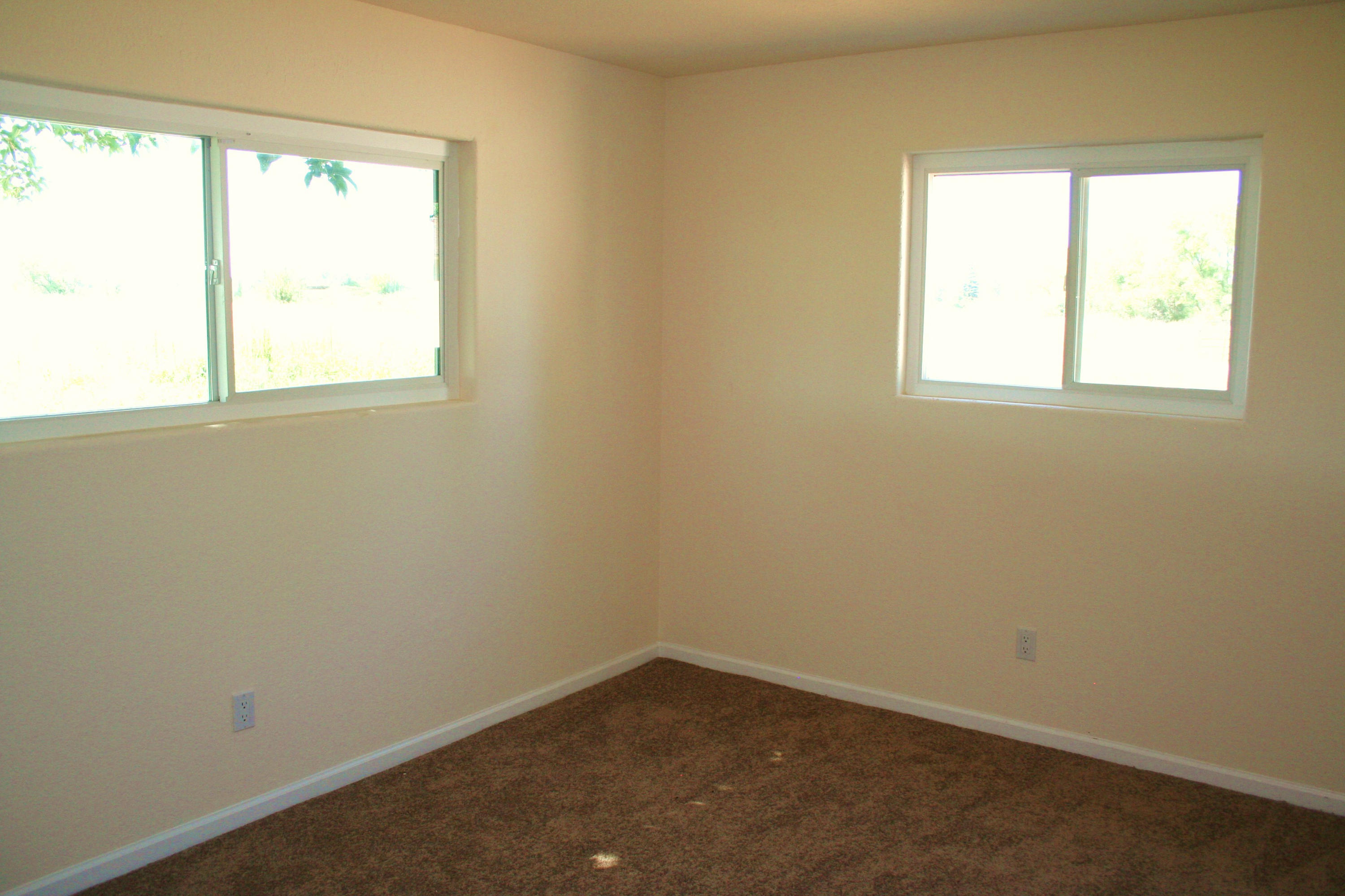 22415 Ruth Lane Anderson, CA 96007 - Photo 15 of 20 046