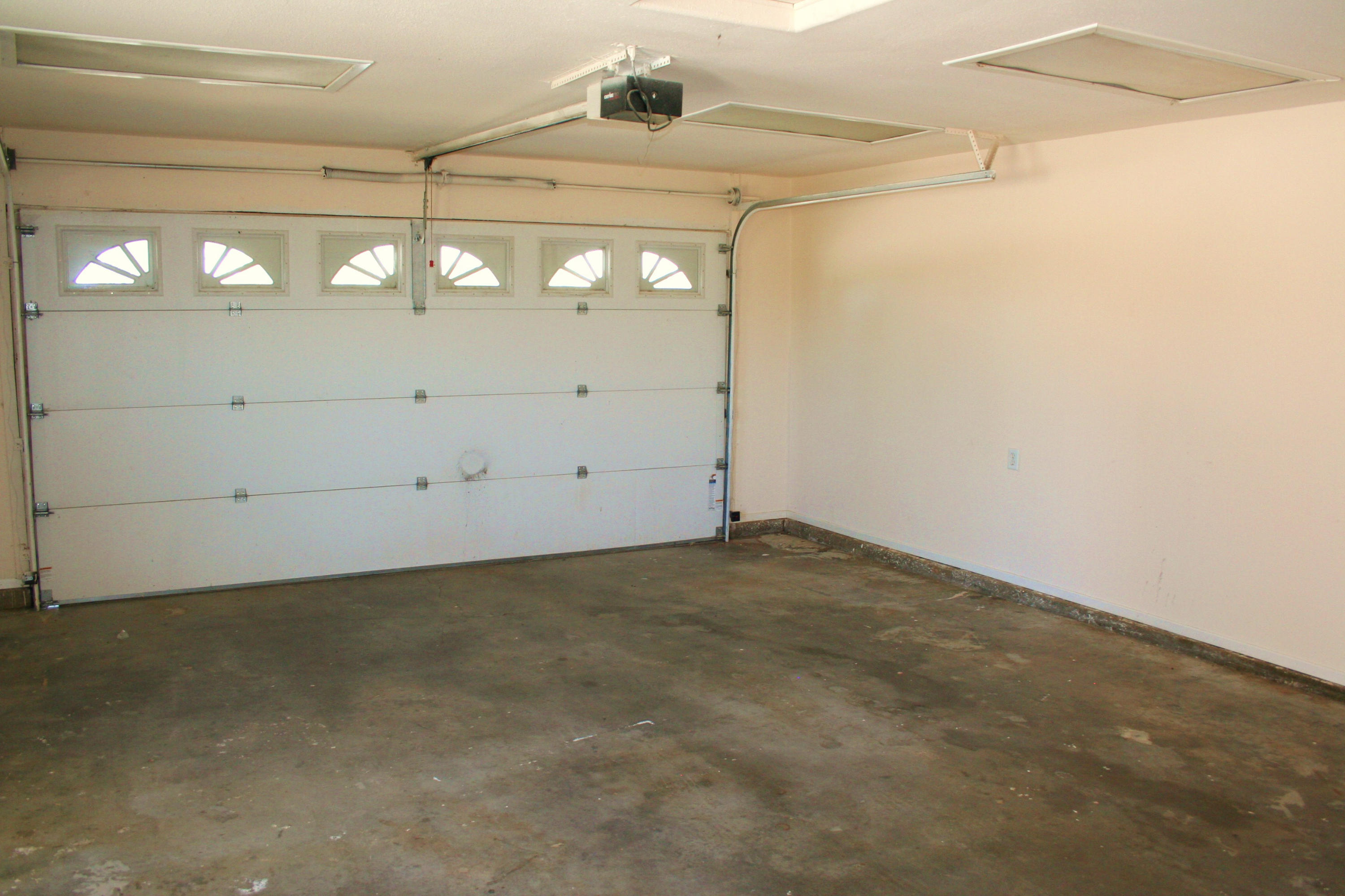 22415 Ruth Lane Anderson, CA 96007 - Photo 19 of 20 036