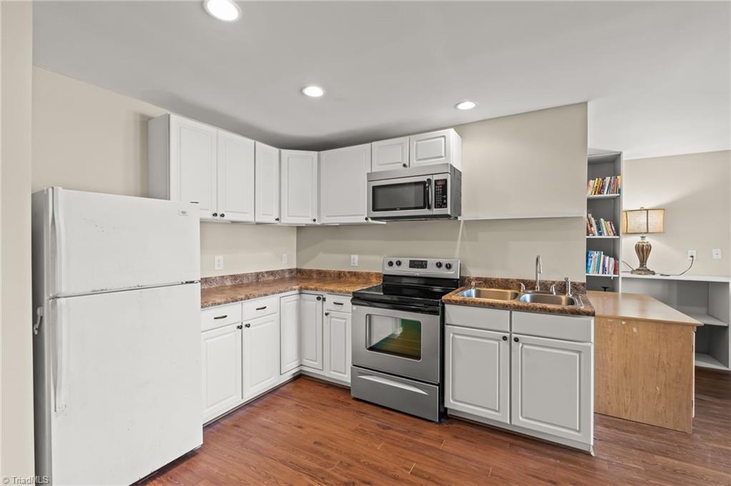 6318 Gray Farm Road High Point, NC 27263 - Photo 28 of 45 Lower level kitchenette