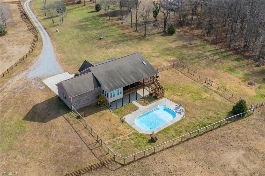 6318 Gray Farm Road High Point, NC 27263 - Photo 40 of 45