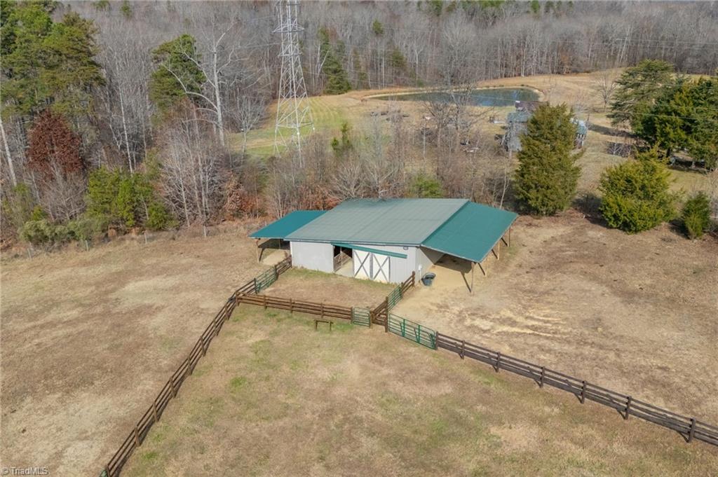 6318 Gray Farm Road High Point, NC 27263 - Photo 41 of 45