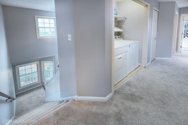 $275,000 | 229 Spring Point Drive, Carpentersville, IL 60110