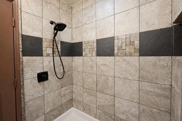 $159,000 | 2103 Horizon Trail, Unit 3812, Arlington, TX 76011