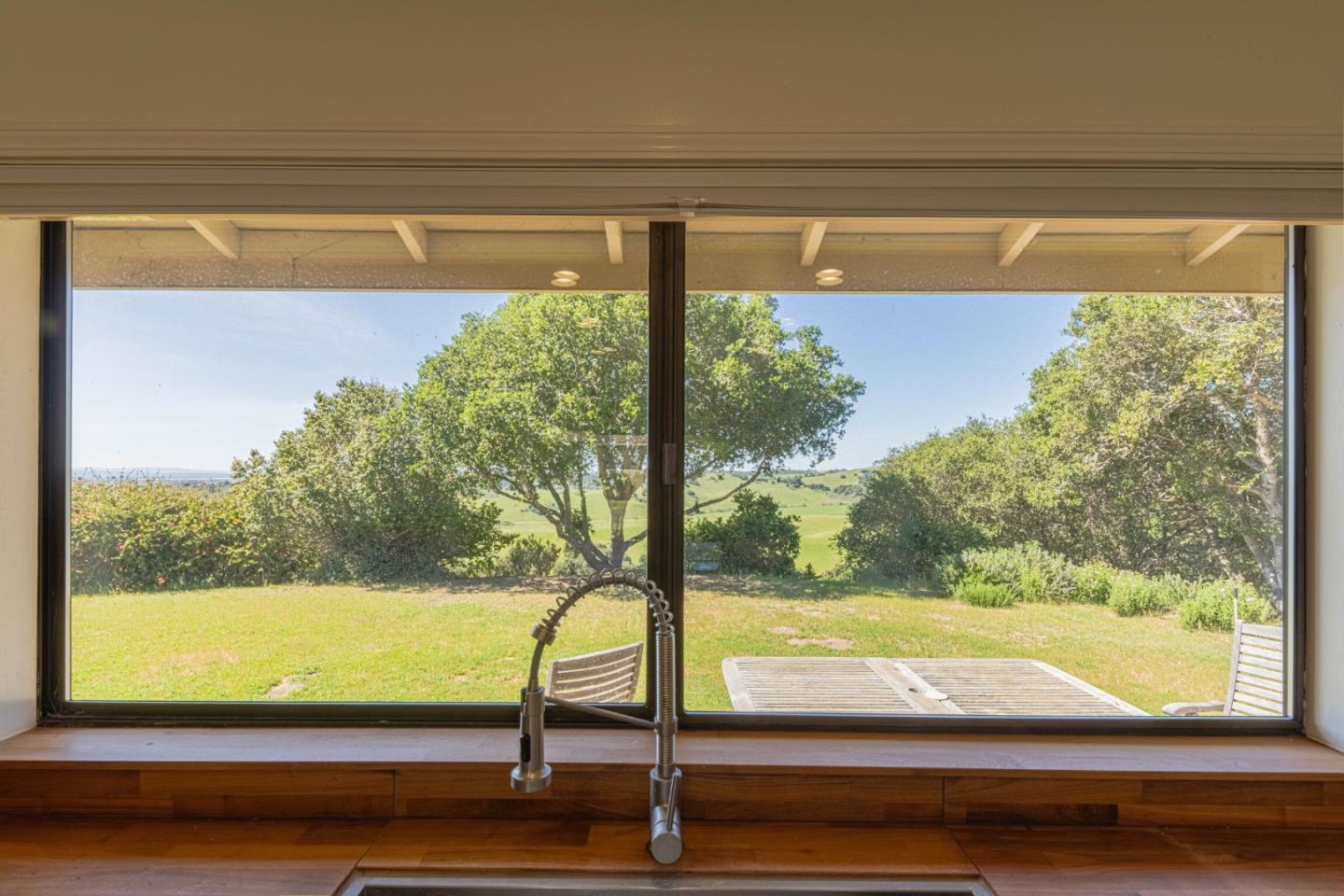 169 Old Stage Road Salinas, CA 93908 - Photo 20 of 39