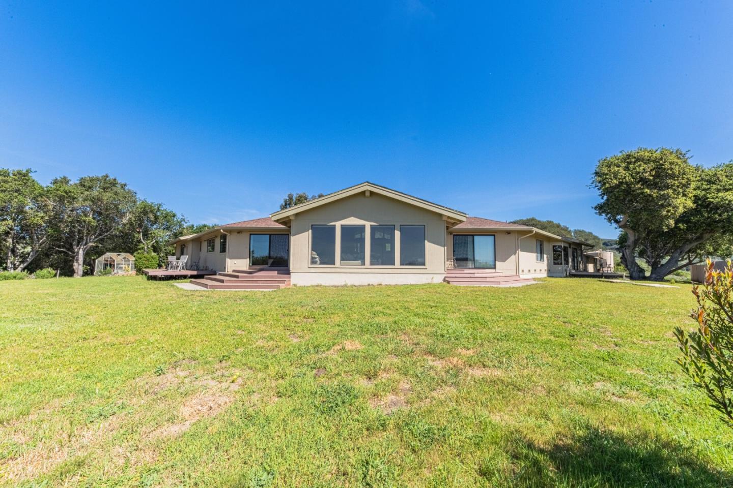 169 Old Stage Road Salinas, CA 93908 - Photo 9 of 39