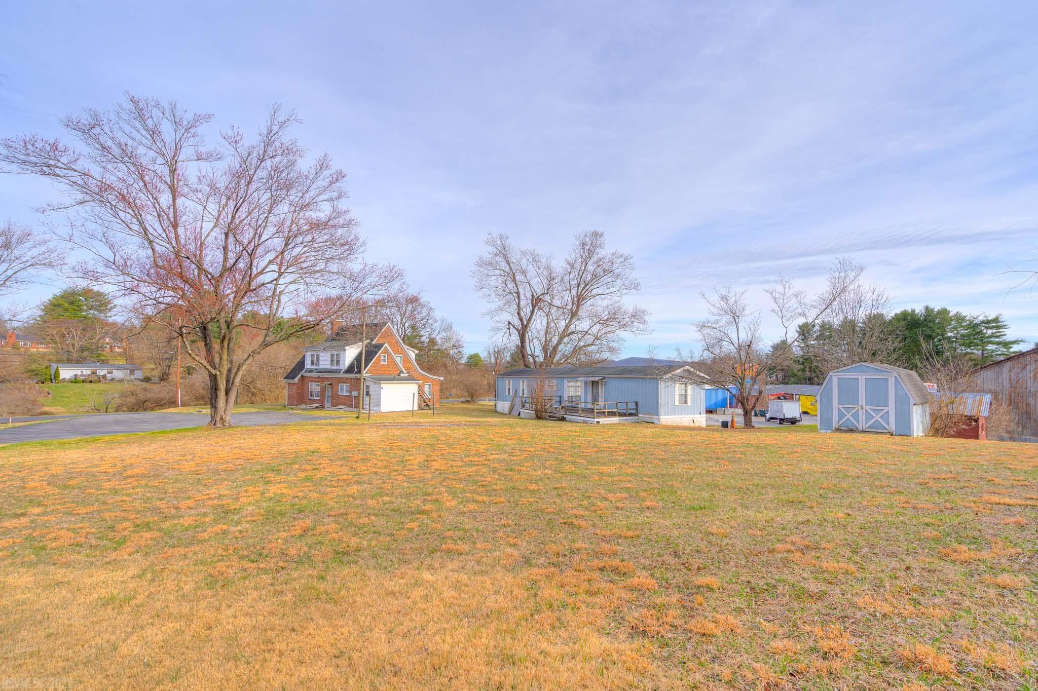 6011 Belspring Road Radford, VA 24141 - Photo 2 of 11 Gallery Image 2