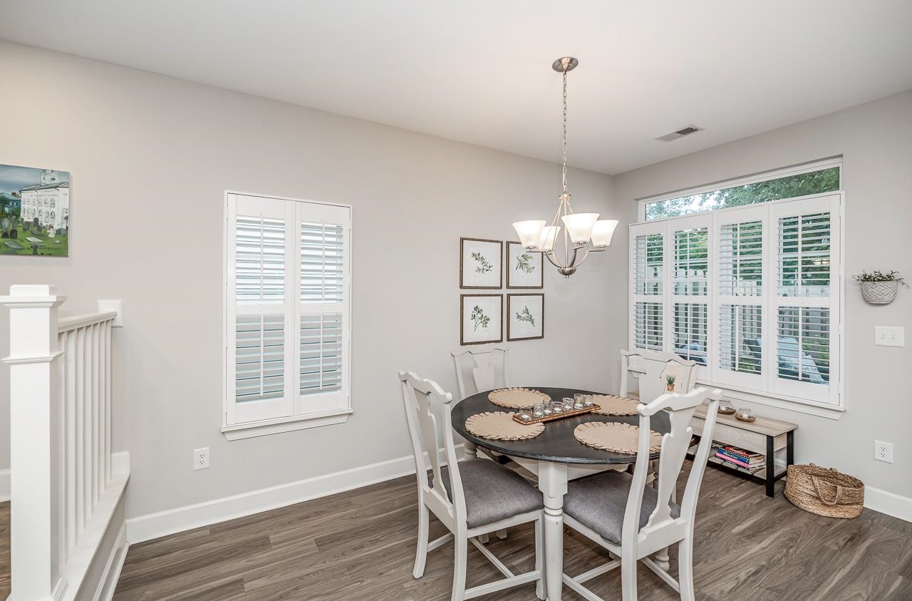 12 Jaycee Court Greenville, SC 29607 - Photo 8 of 33 Gallery Image 8