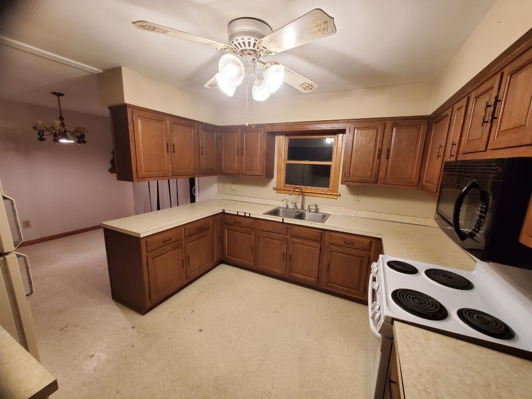2820 East Harrison Road Alma, MI 48801 - Photo 20 of 42 1896977-19.JPG
