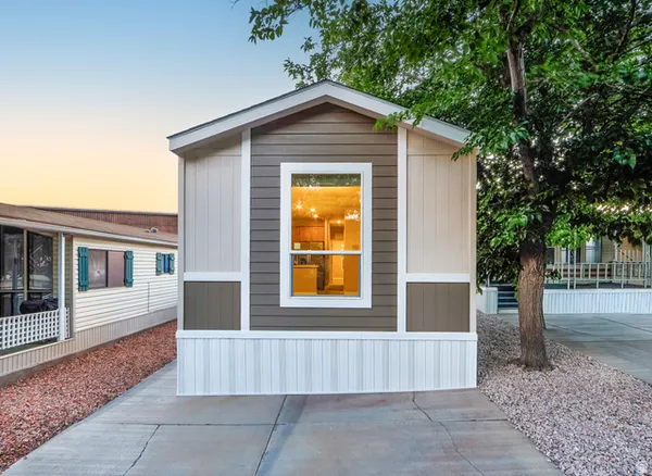 $259,997 | 87 Red Hills Parkway, Unit 87, Washington, UT 84780