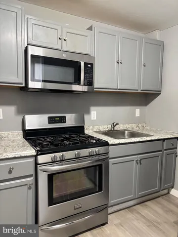 $1,900 | 1713 North Allison Street, Philadelphia, PA 19131