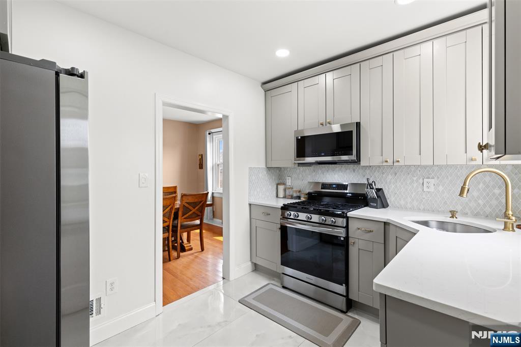 83 South Prospect Avenue Hackensack, NJ 07601 - Photo 16 of 37