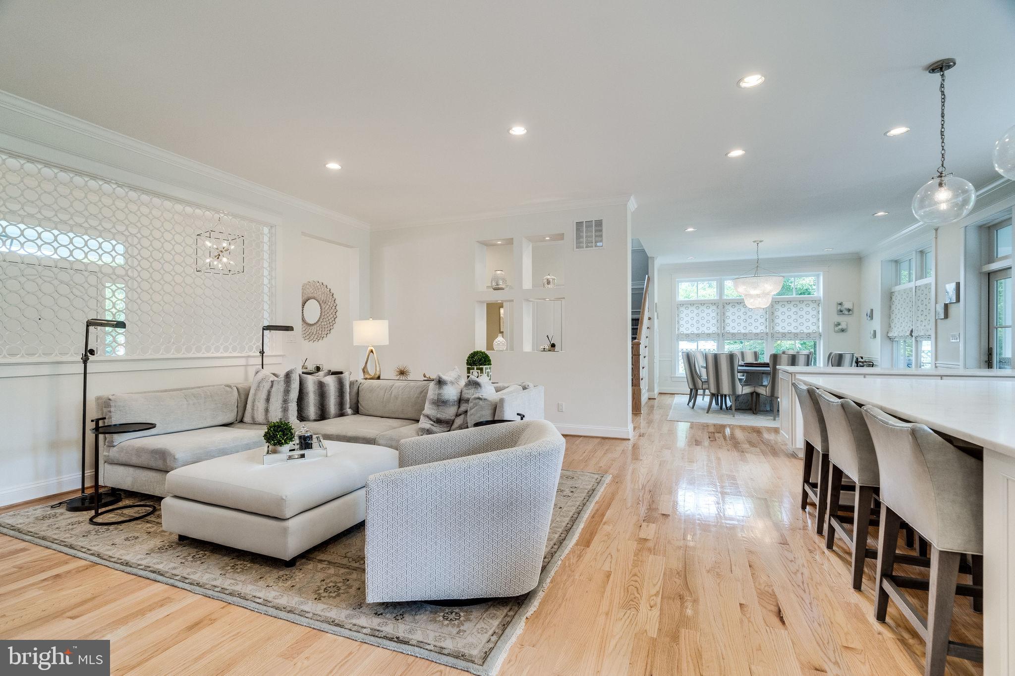 6221 Arkendale Road Alexandria, VA 22307 - Photo 9 of 60 a living room with furniture and a wooden floor