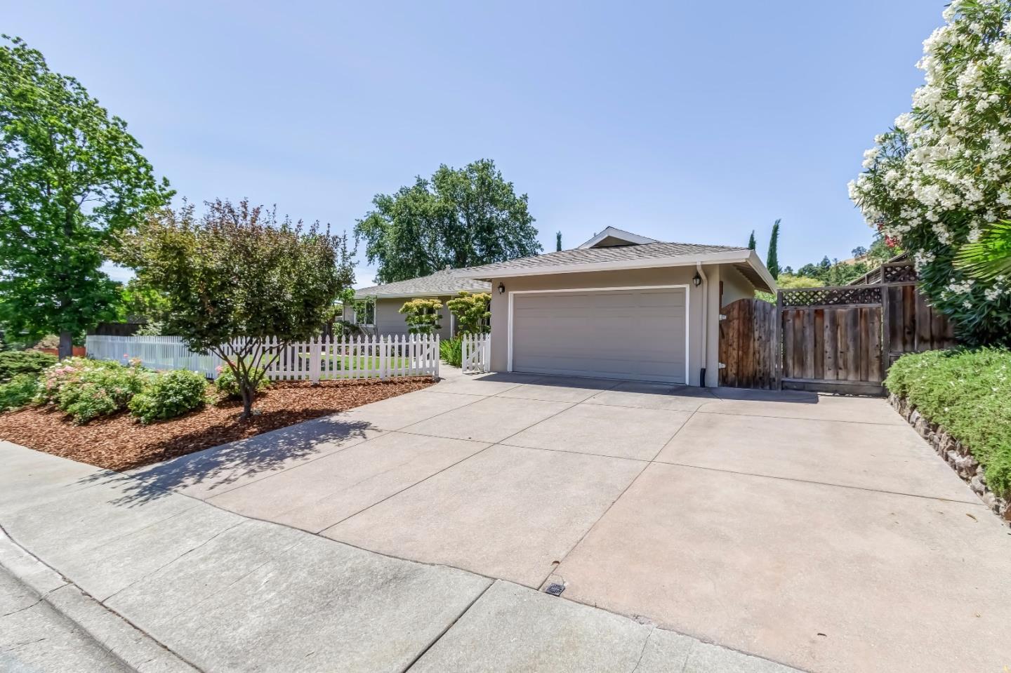 3263 Withers Avenue Lafayette, CA 94549 - Photo 2 of 28