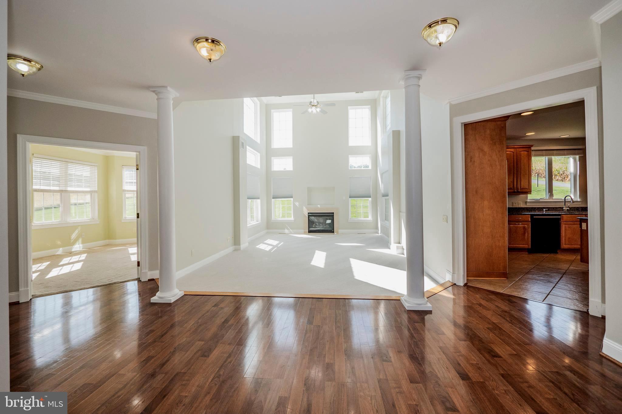 12763 Liberty Road Mount Airy, MD 21771 - Photo 31 of 98 Open Hallway on Main Level