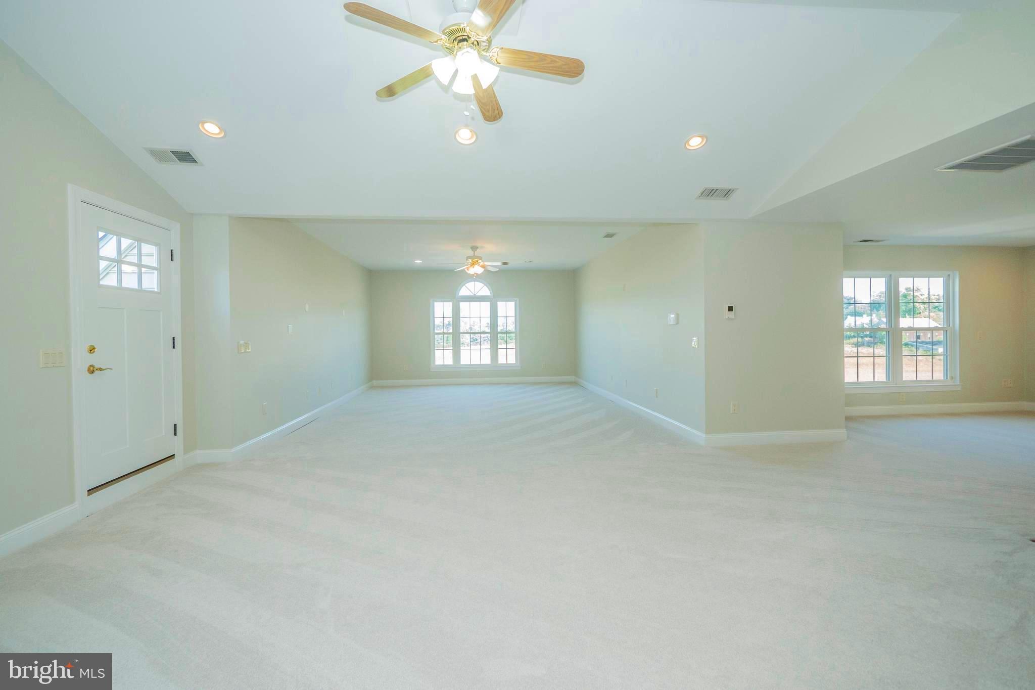 12763 Liberty Road Mount Airy, MD 21771 - Photo 38 of 98 Oversized primary bedroom