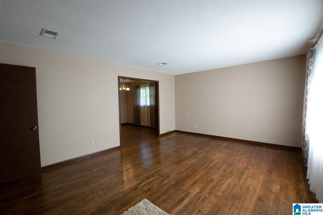 2528 2nd Street Northeast Center Point, AL 35215 - Photo 15 of 37