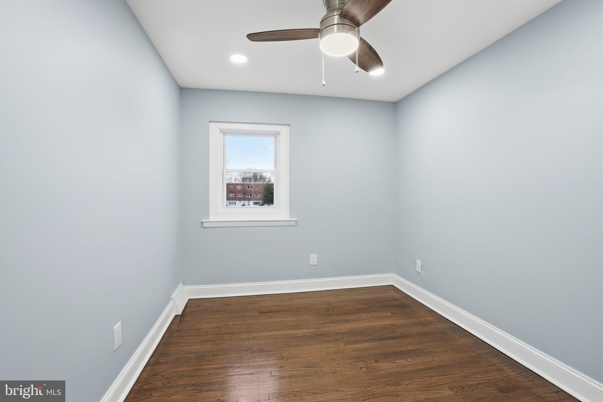 12827 Elnora Road Philadelphia, PA 19154 - Photo 15 of 36 Bright and airy room with fresh paint.