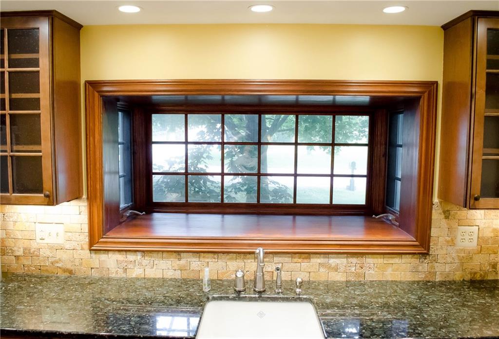 4078 Patterson Road Aliquippa, PA 15001 - Photo 8 of 25 Gallery Image 8