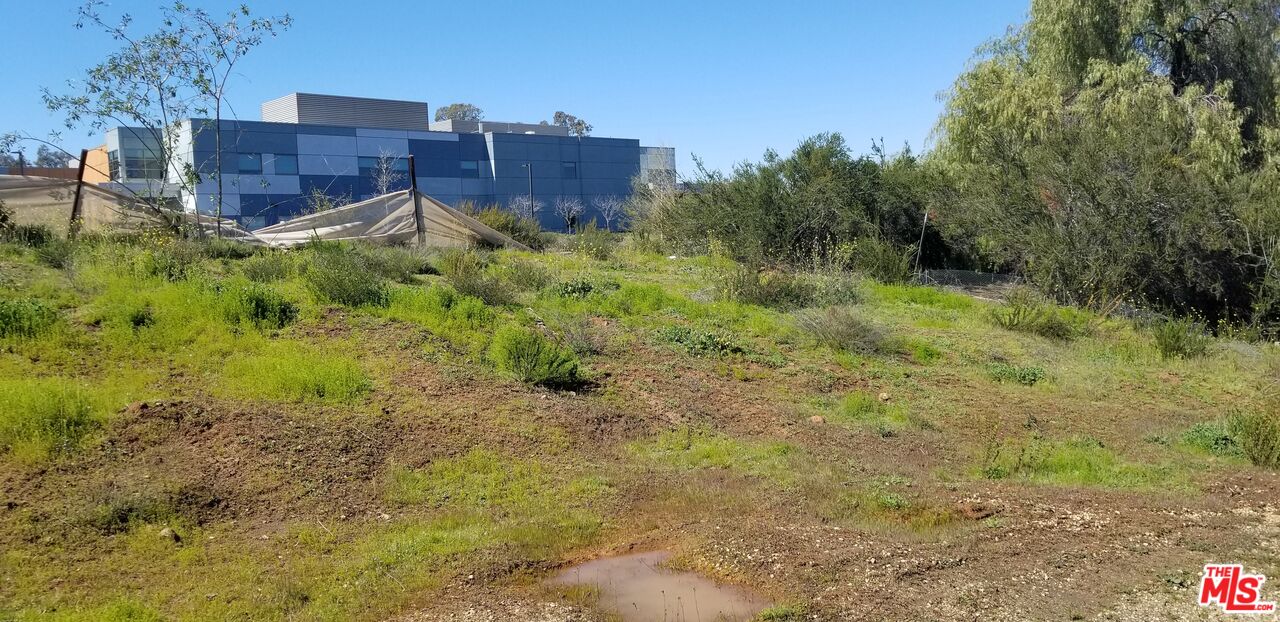 35435 Twin Willow Road Murrieta, CA 92563 - Photo 26 of 36