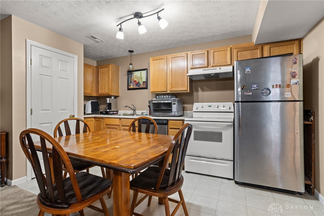1733 Hunters Ridge Drive Troy, OH 45373 - Photo 44 of 60 Gallery Image 44