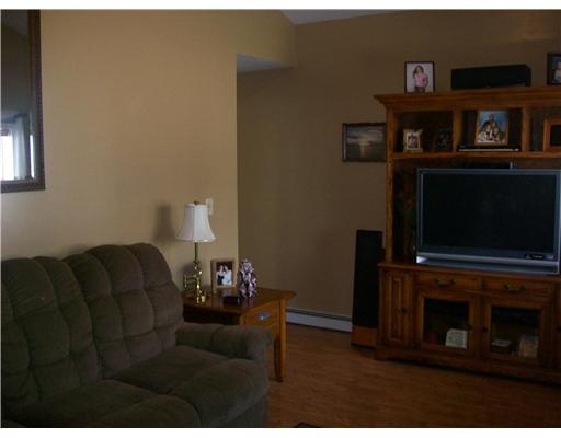 32 Woonsocket Hill Road North Smithfield, RI 02896 - Photo 2 of 11 Living Room.