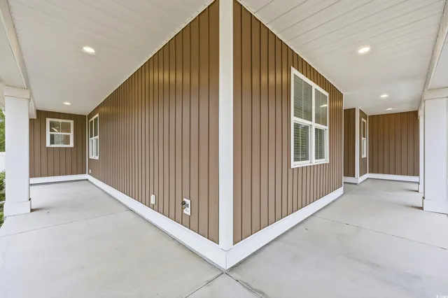 $520,000 | 214 Carolina Drive, Loris, SC 29569