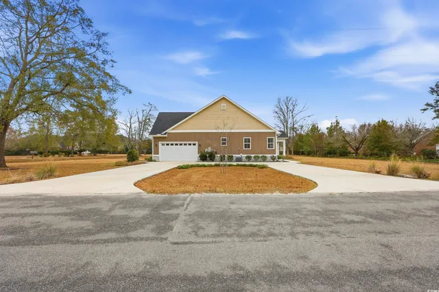 $520,000 | 214 Carolina Drive, Loris, SC 29569