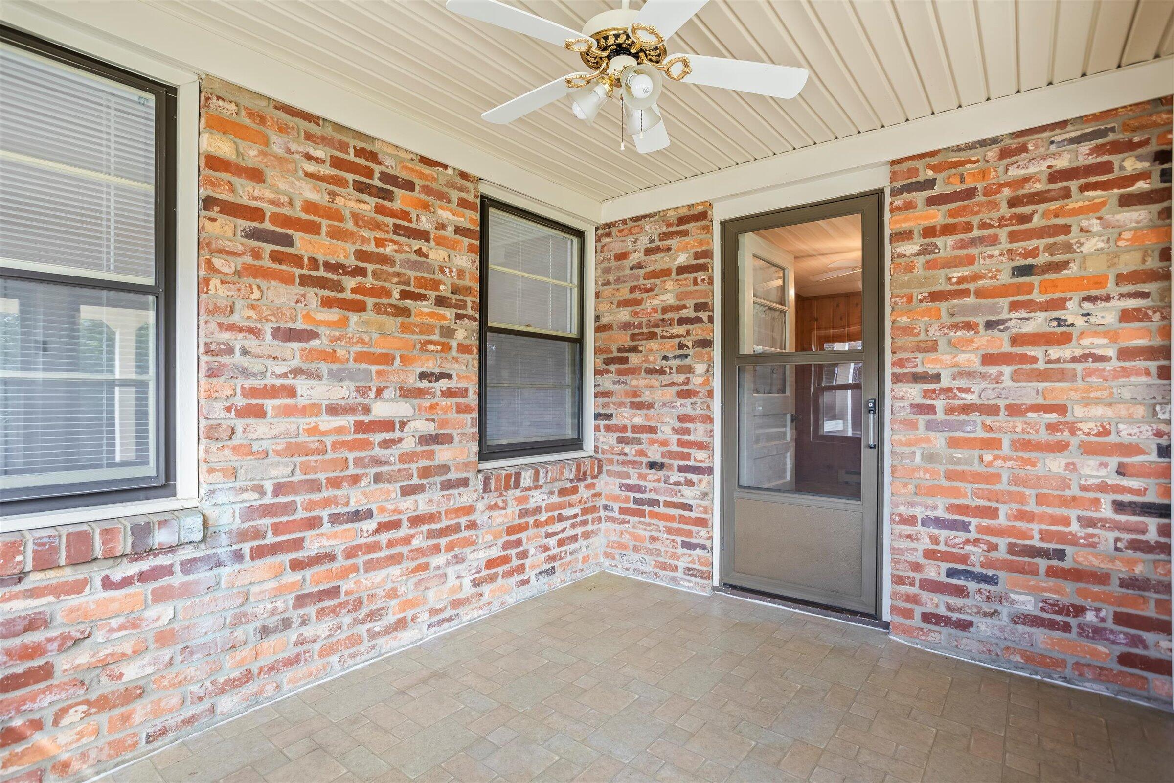 447 East Pine Log Road Aiken, SC 29803 - Photo 16 of 35