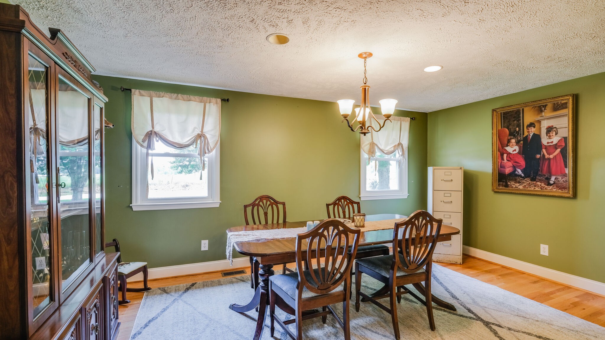 1434 Oak Hill Road Manchester, TN 37355 - Photo 10 of 40 a view of a dining room with furniture window and outside view